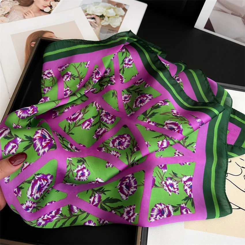Green printed square scarf elegant satin decorative neck scarf for spring and summer sun protection and windproof scarves X250319