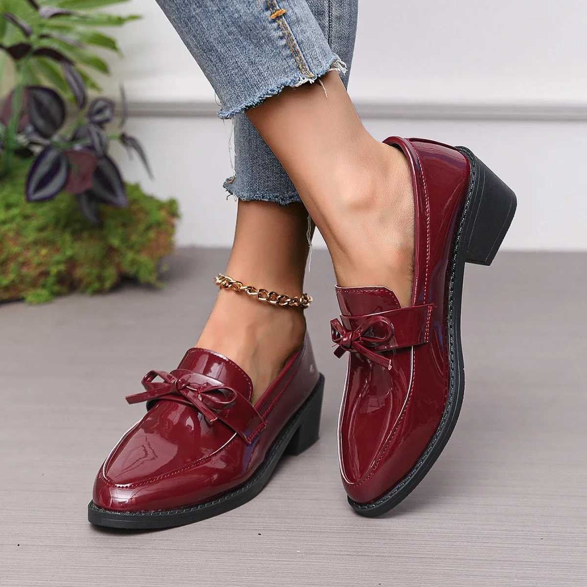 PU Leather Womens Shoes 2025 Spring Pointed Toe Slip- Womens Casual Loafers Elegant Bow Office Med Heel Shoes Womens ShoesXJ250319