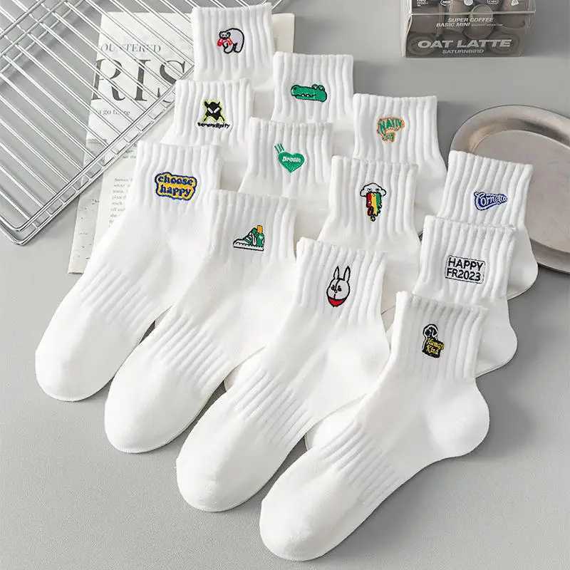 Mens cotton short socks mens embroidered Aartoon animal daily ankle socks spring and summer Harajuku unisex womens casual couple socks X250319