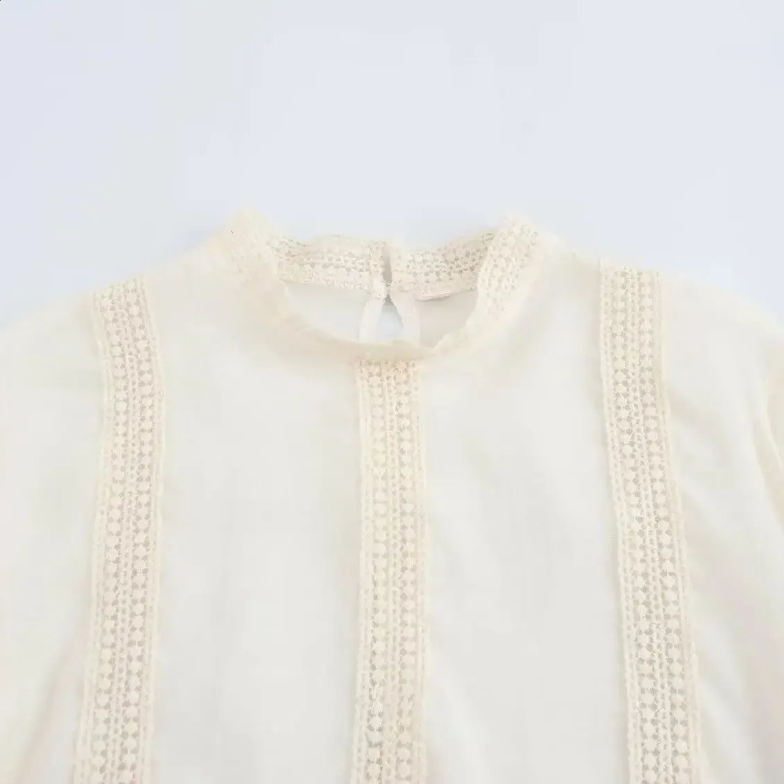 TRAFSHE Vintage Women Top Lace Splicing White Stand Collar Lady Long Sleeve Shirts Blouses Clothing 250319