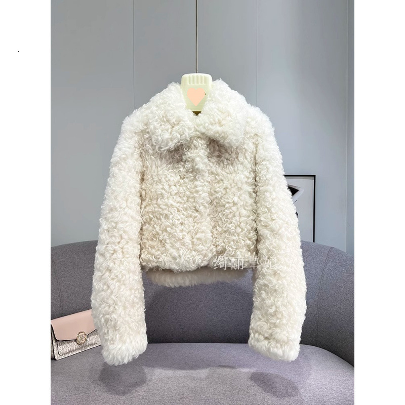 Shepherd Roll 2024 Lamb Hair Short New Winter Cotton Thick Fashion Leather Coat
