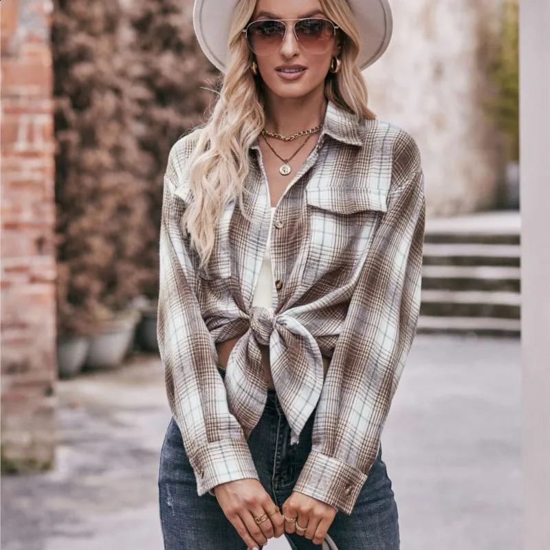 Womens long sleeved autumn button top with casual and fashionable collar oversized loose checkered shirt 250319