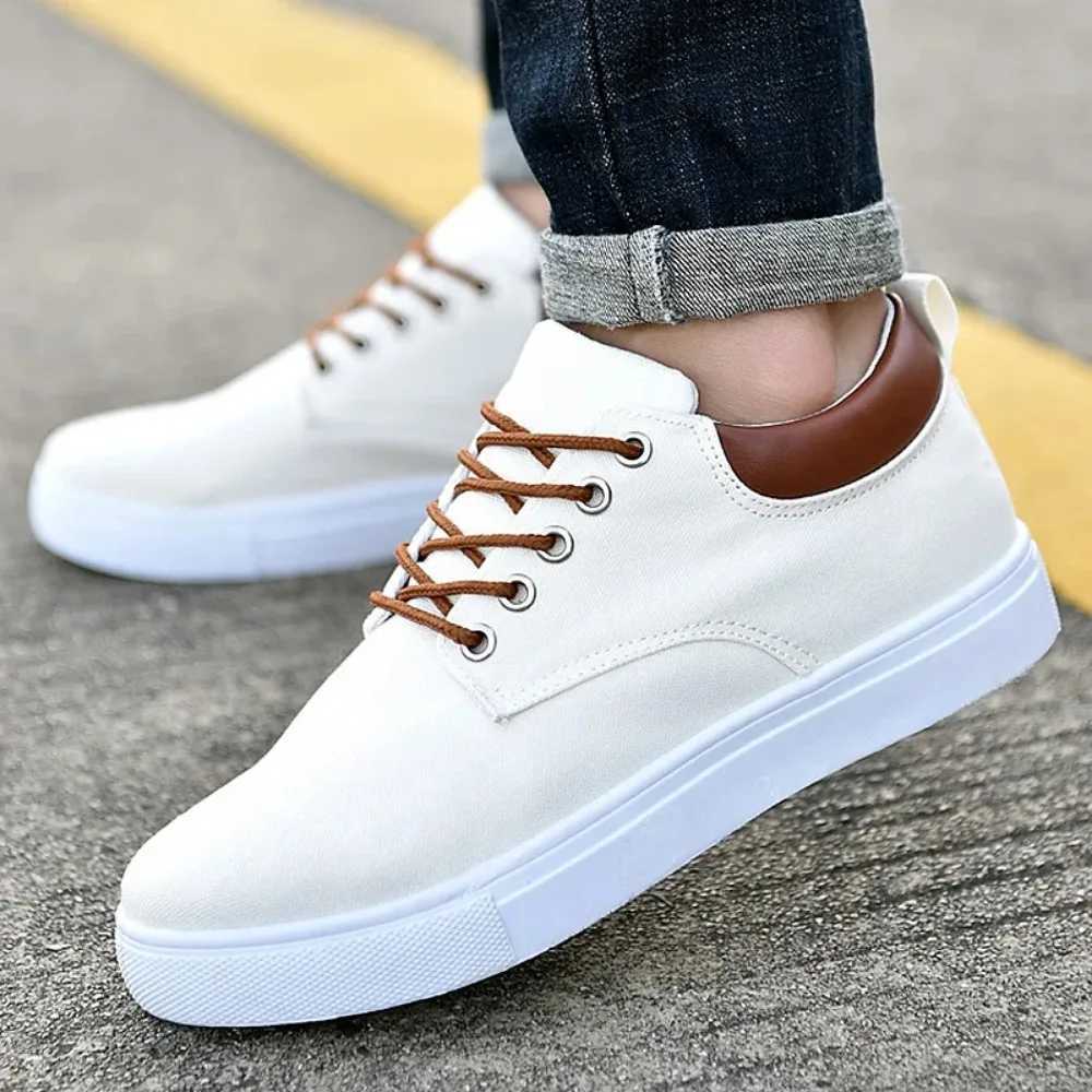 Mens Shoes Lace-up All-match Casual Shoes Canvas Sneakers Flat Shoes Fashion Comfortable Rubber Soled Non-slip Sneakers Z250319