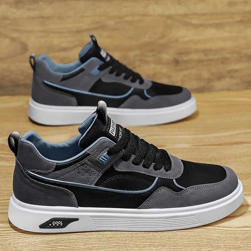 2024 New Mens Sneakers Outdoor Comfortable Lightweight Running Shoe Vulcanized Shoes for Men Lace Up Flats Shoes Men Z250319