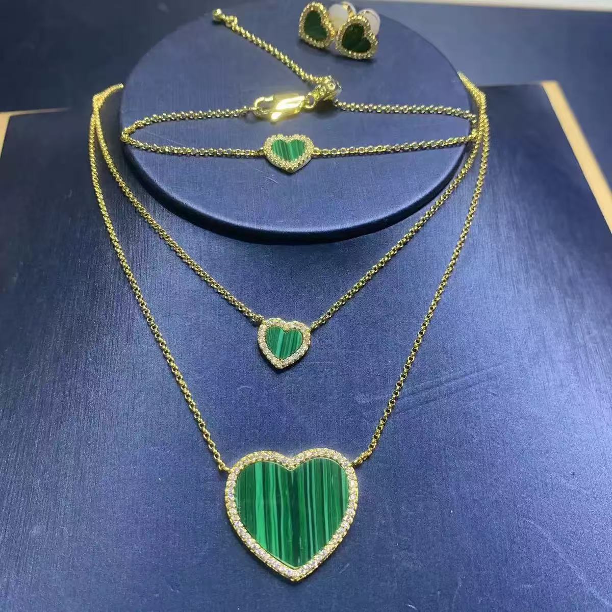 New Peacock Stone Necklace Designer Fashion Accessories Designer Necklace Women's Gift Green Gemstone Designer Jewelry Same Series Jewelry