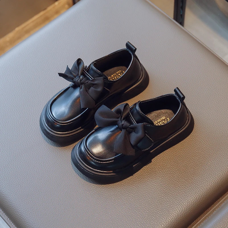 Vintage British version Baby shoes Mary Jane Platform Sold Childrens Loafer leather 250319