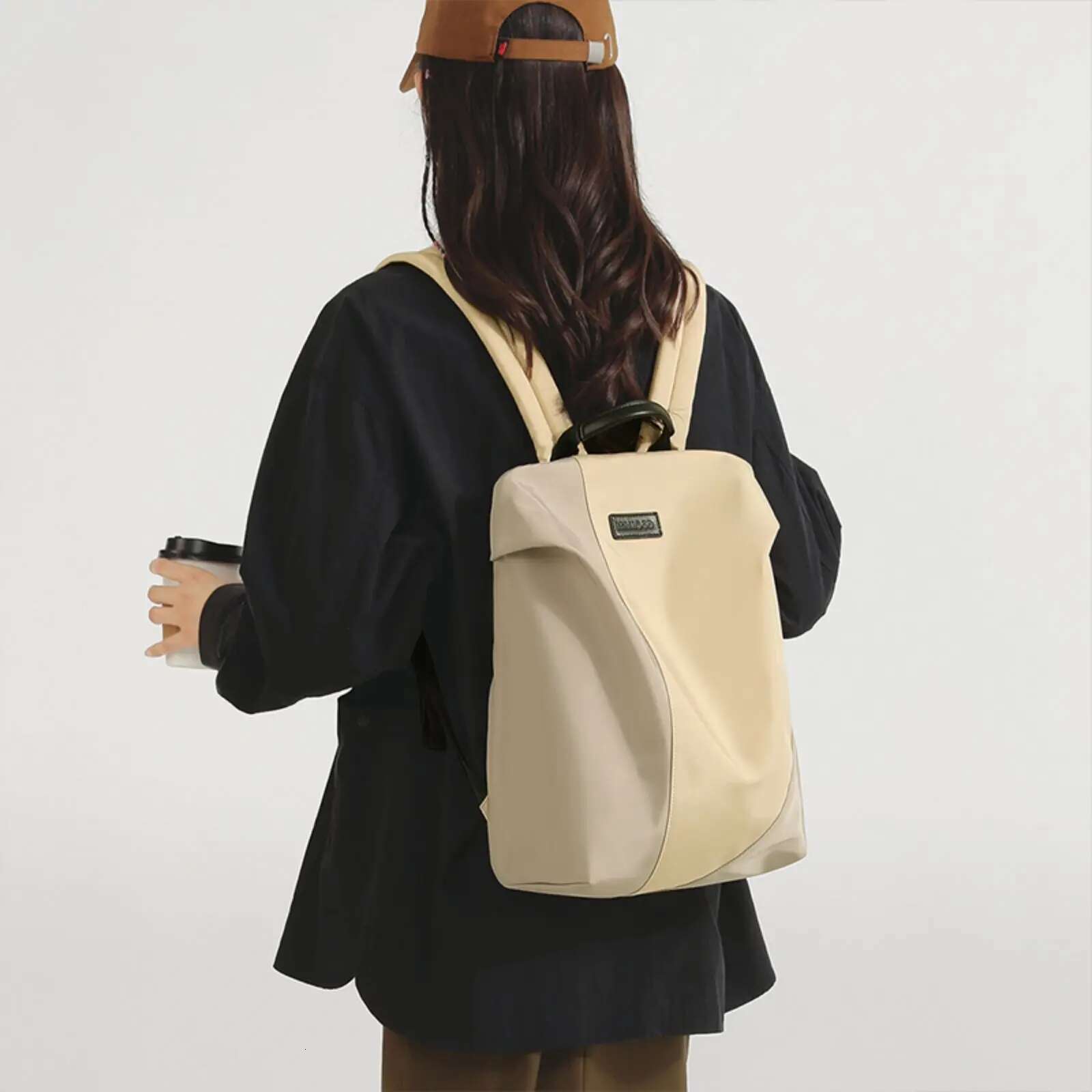 ITAMOOD Large Capacity Texture Shoulder Bag, Multifunctional Waterproof Fashion Backpack, Daily Travel Applicable Bag