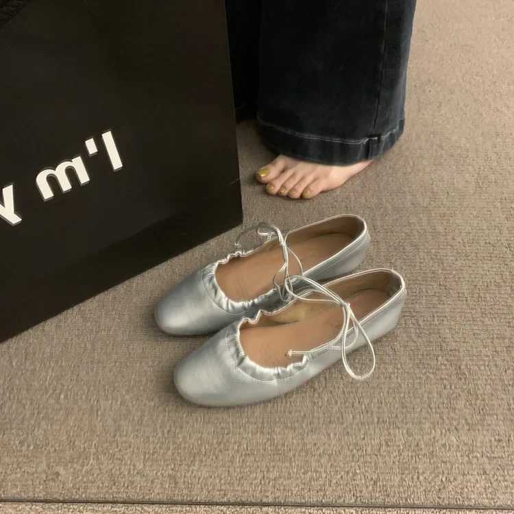 French Vintage Flat Bottom Shoes Soft Sole Loafers 2025 New Arrival Shoes Sier Mary Jane Single Shoes For Women Round ToeXJ250319