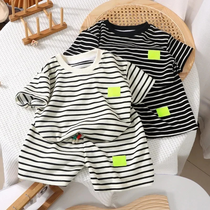 2Pcs Fashion Childrens Short sleeved Shorts Set Summer Clothing Boys Baby Cotton Tshirt Pants Black and White Stripes 250319