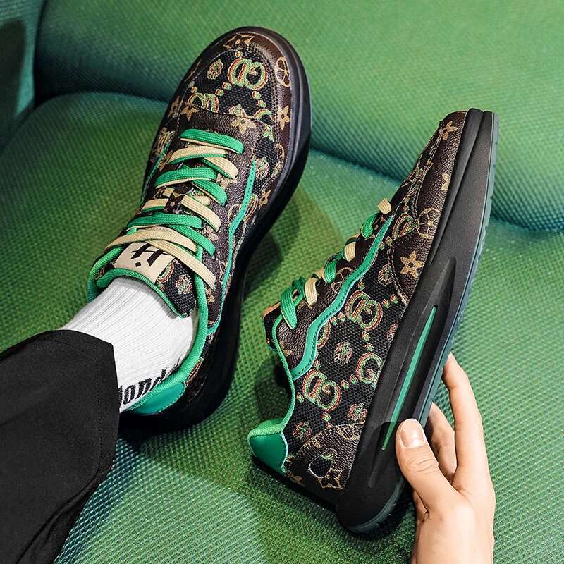 2025 New Men's Printed Trendy Designer Fashion Shock Absorber Board Day Wear Outdoor Casual Shoes