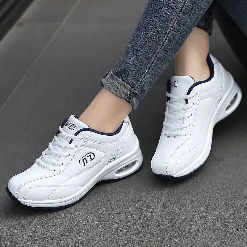 Sports running shoes for women outdoor breathable and comfortable lightweight sports shoes for couples air cushion Z250319