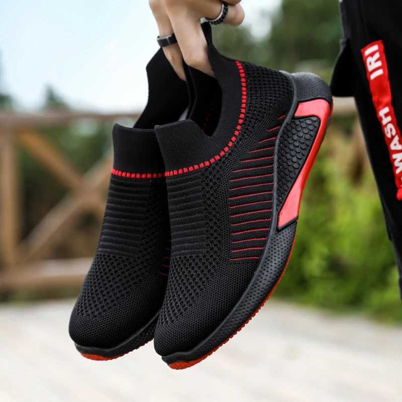 Socks Mouth Mens Shoes Lightweight Mens Sneakers Trendy Male Slip-on Casual Jogging Shoes Male Loafers Soft Sapatos Masculinos Z250319