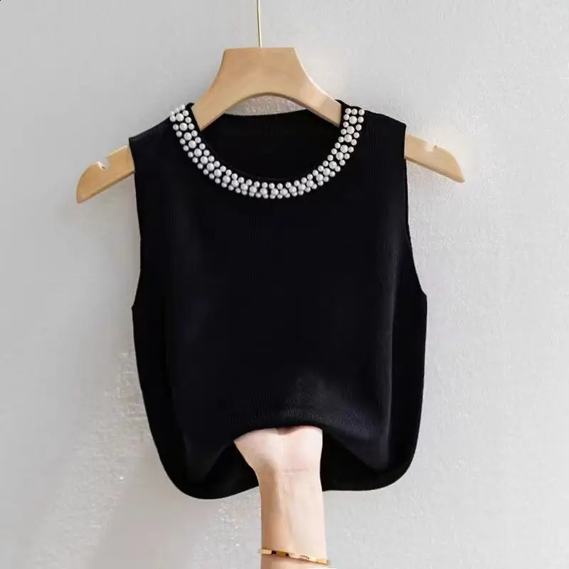 Korean elegant and chic office womens sleeveless Oneck bead knitted vest basic matching pearl 250319