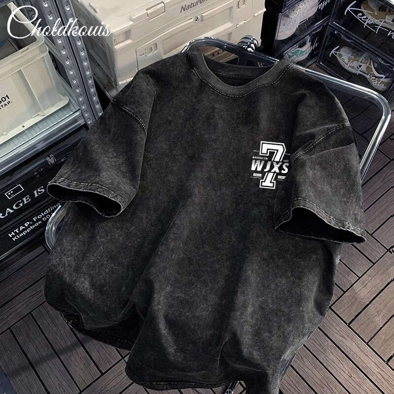 Short sleeved men's summer 2025 new trendy brand, loose fitting upper garment, round neck T-shirt with fashionable pattern