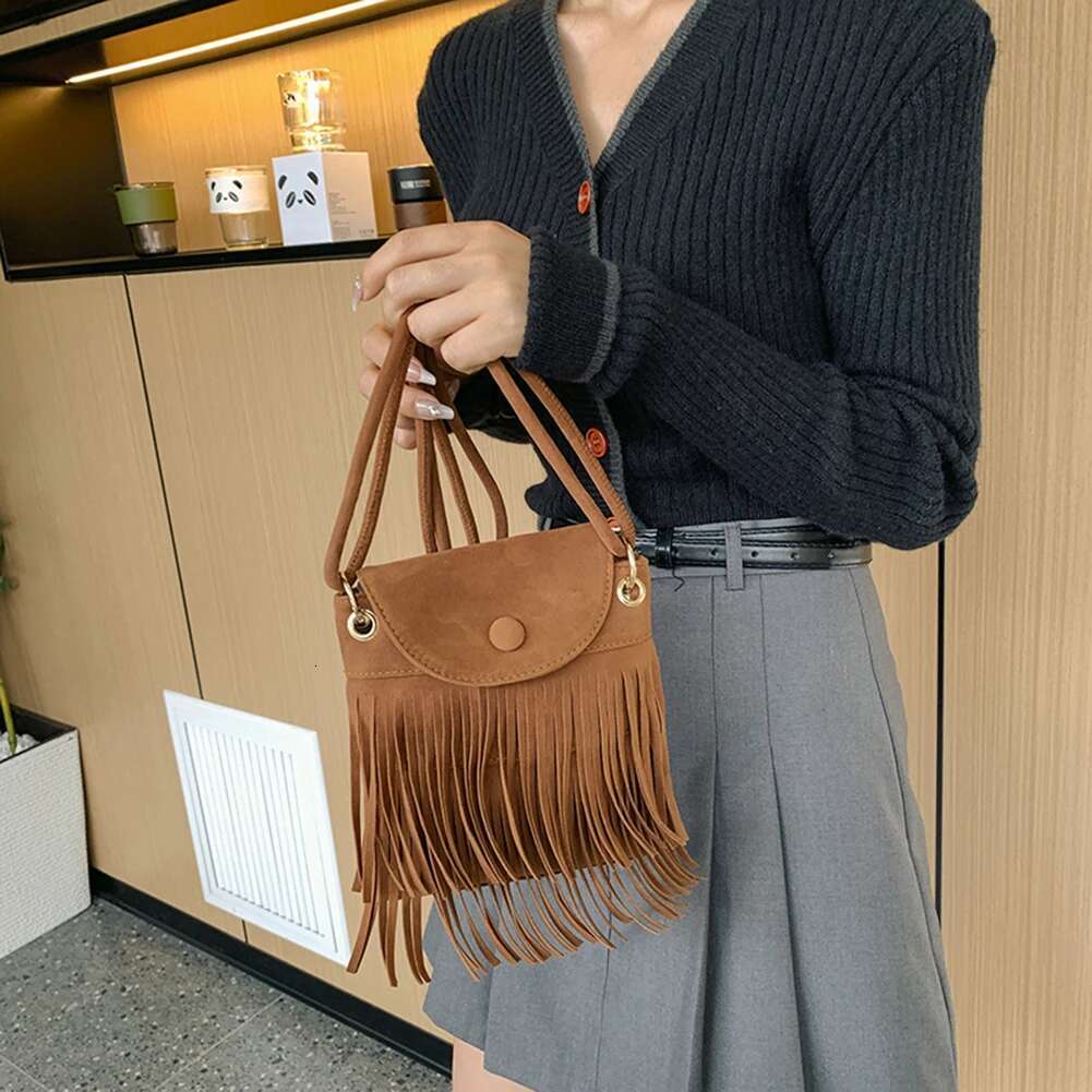 Fringe Design Messenger With Adjustable Strap Everyday Trendy Leather Shoulder Bag Tassel Solid Color Versatile
