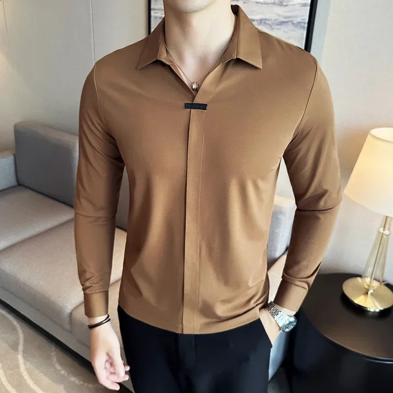 High elasticity slim fit mens T-shirt autumn ice silk seamless long sleeved solid casual V-neck polo shirt mens clothing 250318