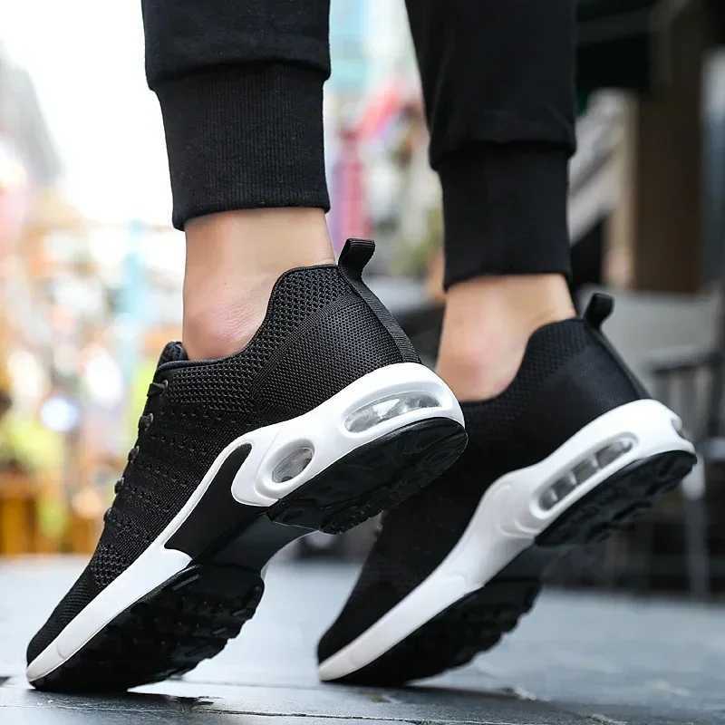 2024 Mens Running Sneakers Black Lightweight Sneakers Cheap Sports Air Walking Slow Running Breathable 39-44 Z250319