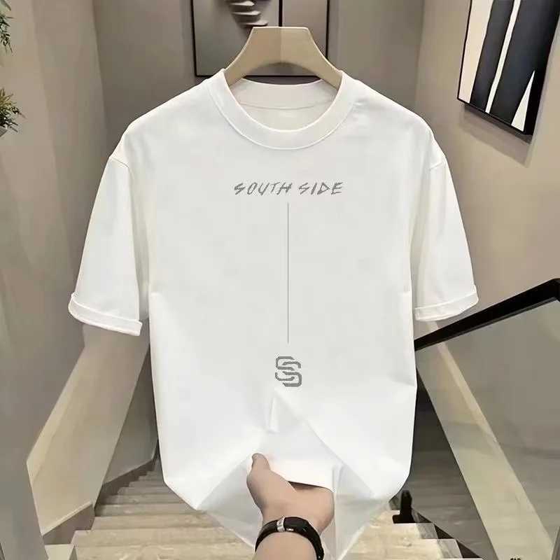 Short sleeved T-shirt for mens summer loose and loose fit young round neck clothing trend brand trendT250318