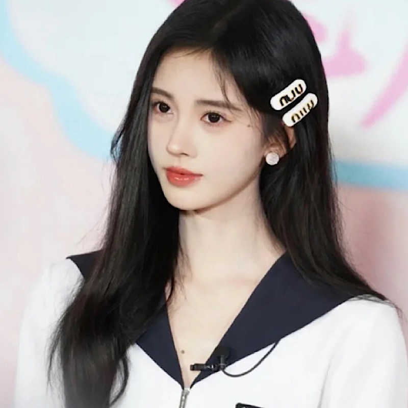 Hair Clips Barrettes Hair Clip High-quality Zhao Lusi Internet Celebrity Same Style Versatile Edge Bangs Spring Side H250318
