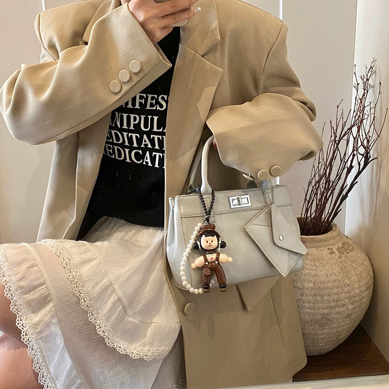 High End Niche For Women 2025 New Spring And Summer Versatile Crossbody Popular Handbag Bucket Bag Fashion Shoulder Bags