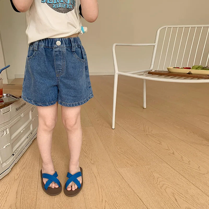 Summer 2025 Kids solid color denim shorts fashion Girls all-match casual shorts 250319