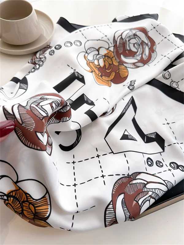 New Flower Designer Scarves Twill Silk Large Square Scarf Wen Travel Shawl scarf 90cm Luxury Brand Foard Bufandas X250319