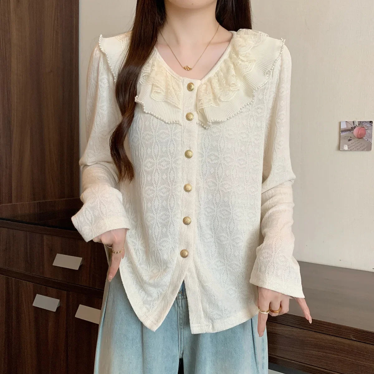 Large Size Spring 2025 French n Sense Shirt Doll Collar Splice Wooden Edge Ear Patchwork Womens Clothing Vneck 250319