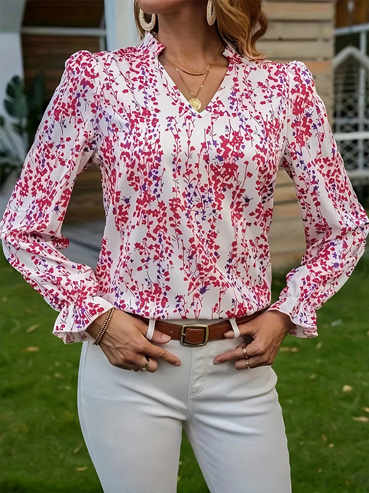 Fashionable Elegance Womens Spring Summer Casual Floral Lace Sleeve VNeck Shirt Elegant Style Leaf Edge Detail 250319