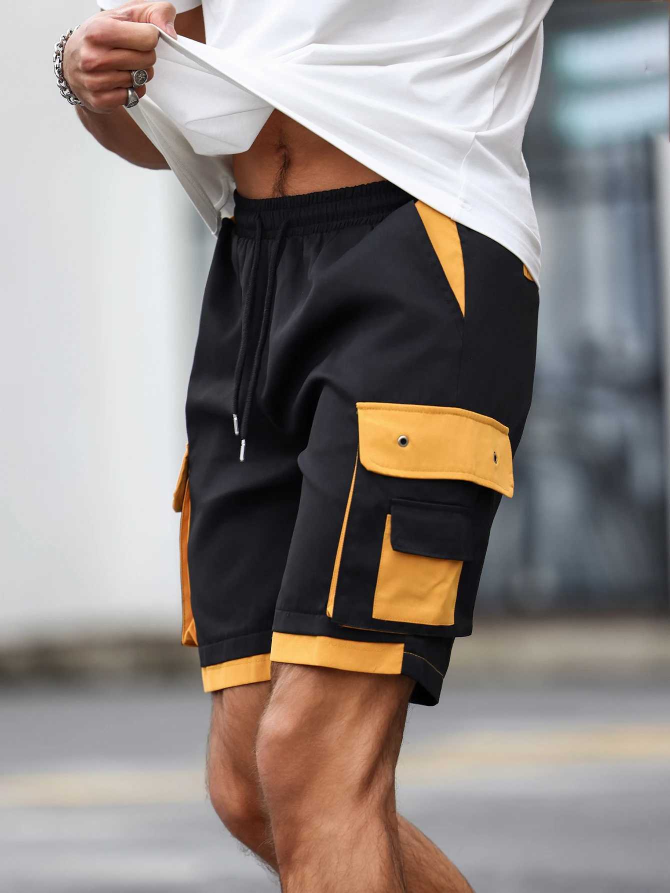 Mens fashionable waist bag cargo shorts used for summer outdoor leisure and work decorative comparison W250319