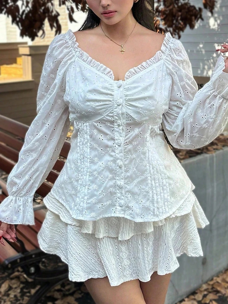 Womens solid color sweetheart collar long sleeved pleated embroidered shirt elegant spring and summer style 250319
