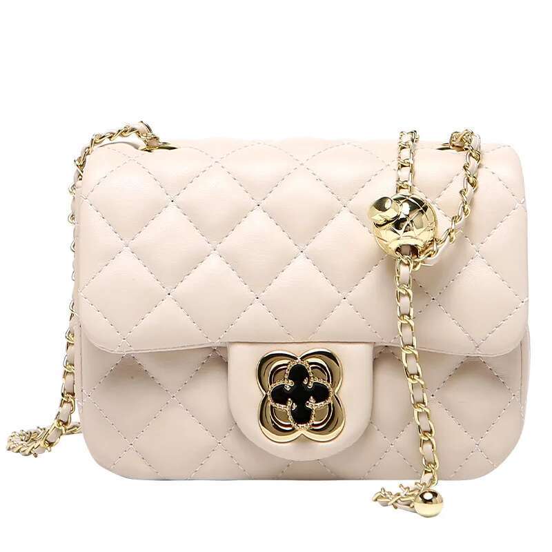 New 2025 Designer Bag Light Luxury Style Black Diamond Grid Chain High Quality Shoulder Bag Women's Small Fragrant Bag Wallet Handbag