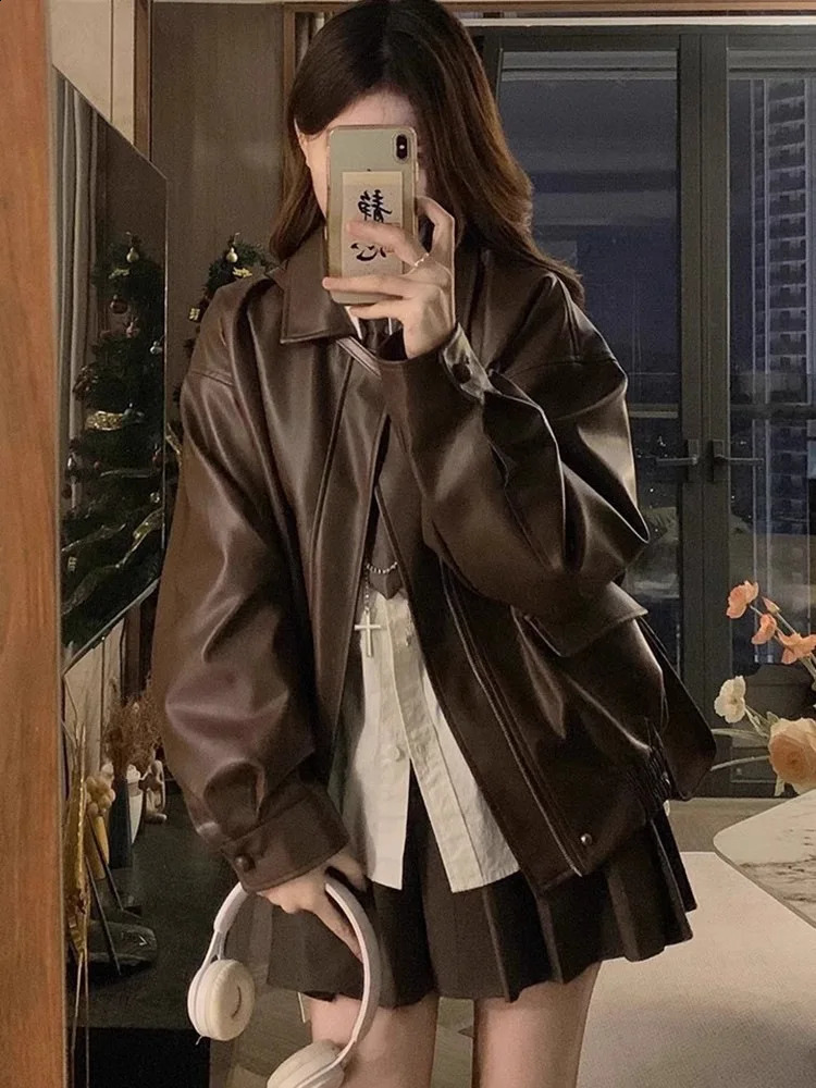 2025 Merad Style Bicycle Leather Jacket SpringSummer American Retro Windproof Pu Womens 250319