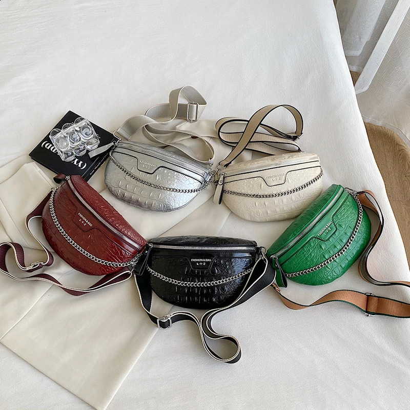 chain waist bag Fanny pack fashionable leather womens waist bag handbag womens cross body chest bag womens waist belt bag 250317