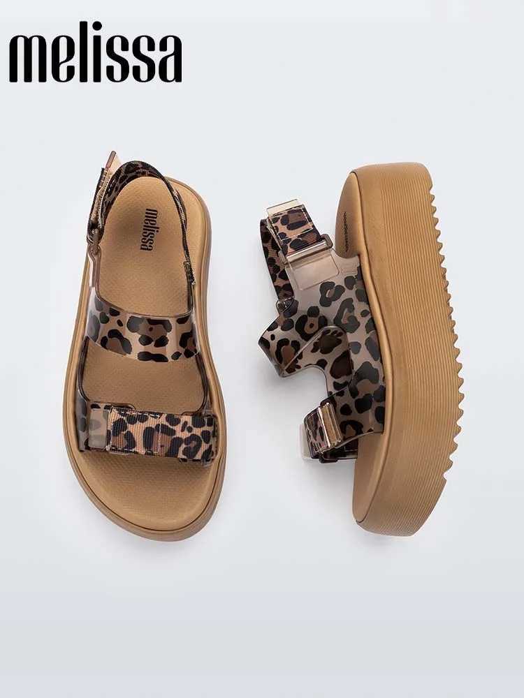 New Arrival Womens pancake shoes fashionable womens thick soled casual printed sandals adult casual beach shoes womens sizes 35-40 T250318