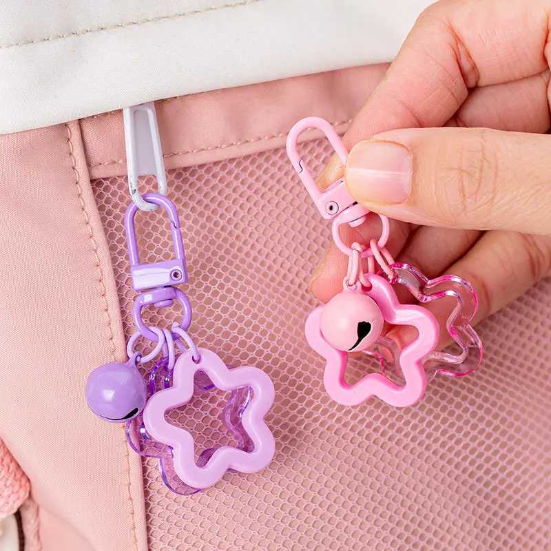 Sweet Star Shape Acrylic Keychains Cute Bell Pendant Keyring for Women Earphone Case Car Charm Key Holder Handbag AccessoriesXJ250319