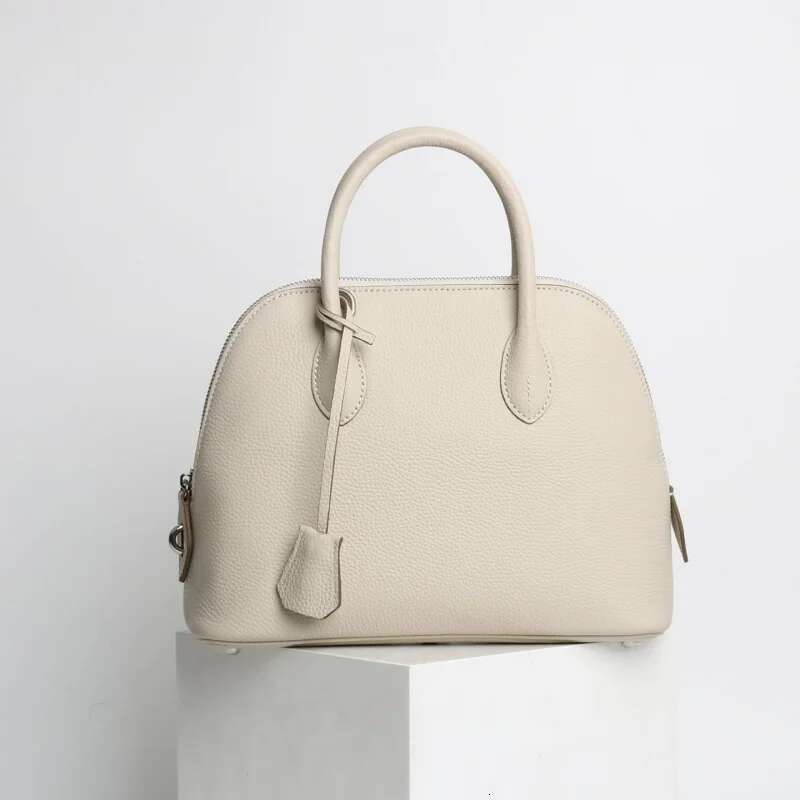 High Quality Top Layer Design Shell Bag With Lock Cowhide Handbag Fashion Mini Crossbody Bowg Women's Elegant Bags