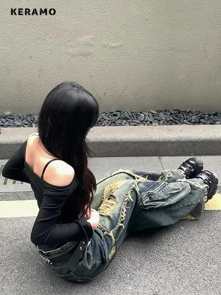 Winter Punk Sexy Retro Tear Harajuku Loose Jeans Y2K Hollow Garbage Pants Womens BaggyTassels Cowboy Trouser 250314