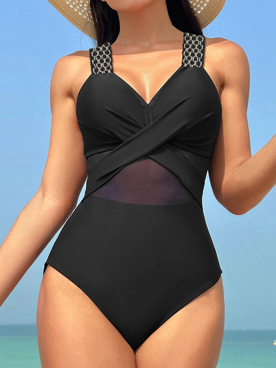 2024 pure Ruched swimsuit womens onepiece circular link bath summer beachwear 250312