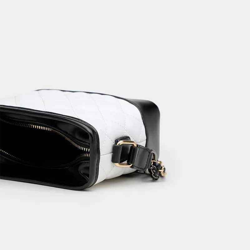2023 New Pu Leisure Crossbody Bag Korean Tweed Style Fashionable Chain Womens Shoulder Bag Soft Handle Ladies Purse Y250319