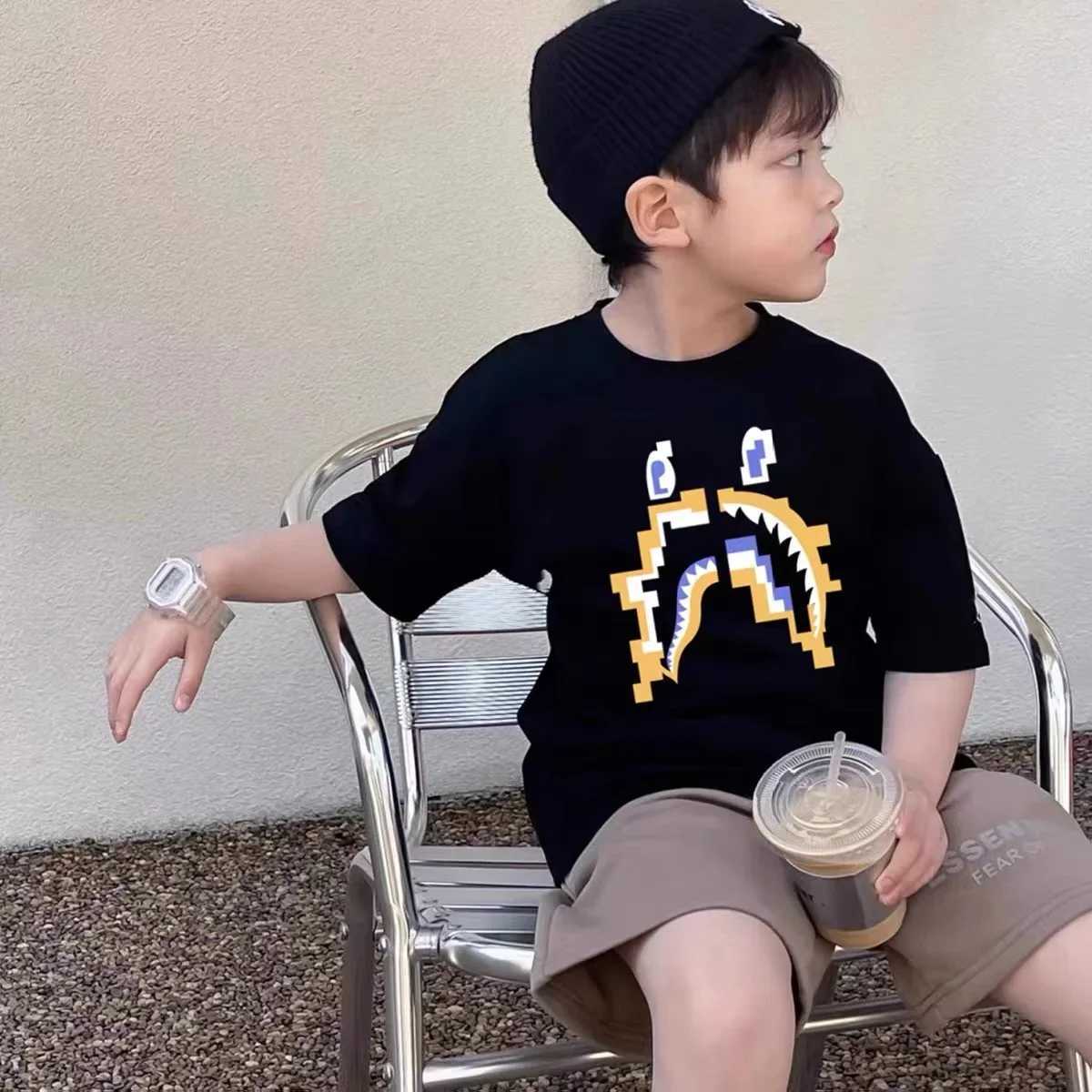 2024 New Childrens Cartoon Animal T-shirt Popular Printing Anime Style Summer Cotton Top Graphic T-shirtT250320