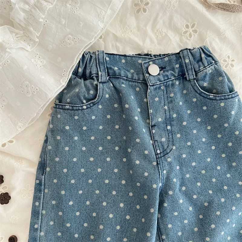 4123 Girls Denim Pants Jeans Pants Dotted Loose Style 2024 Autumn New Style JeansT250326