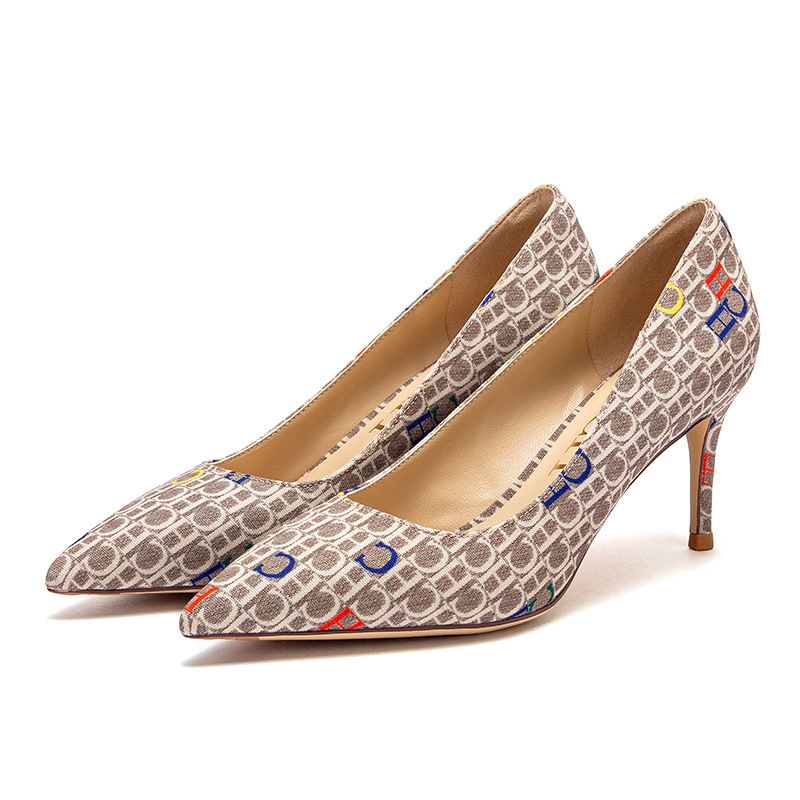 Designer CHCH French Women's Shallow Mouth Stiletto Heels Fashionable Versatile Pointed With A High Sense Of Luxury And Temperament Fashion Singl