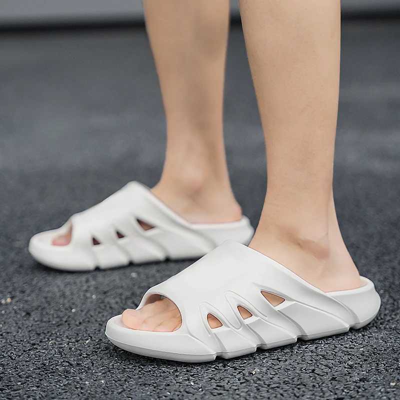 2025 Mens New Explosive Mochre Indoor Stepping Dog poop Feeling Soft Sole Waterproof High Quality Leisure Slide Y250320