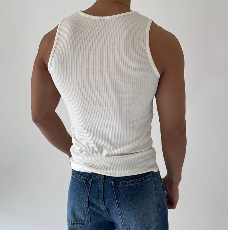 Sports and fitness ultrathin sleeveless vest mens fashionable solid color pleated summer casual elastic 250319