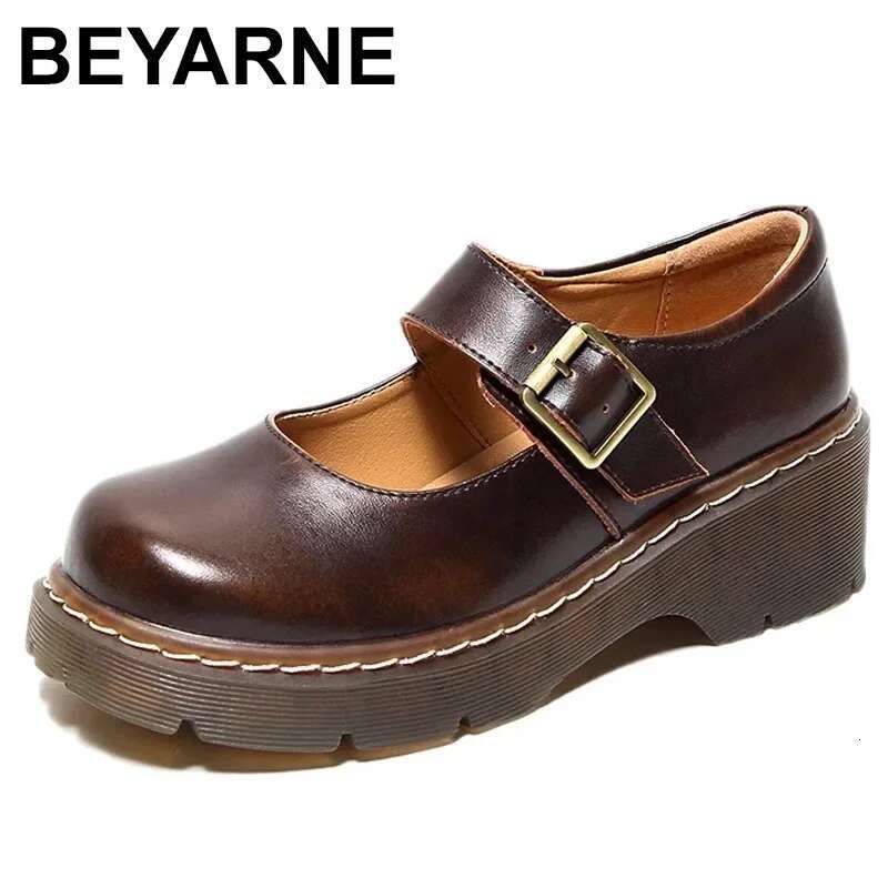 2025 With Box Designer shoes sneakers Women's Literary Shoes in Retro Style on Thick Sole in Mori Girl Style Mary Jane Japanese Shoes in Student 