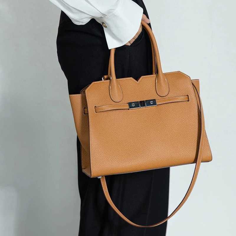Leisure large capacity trapezoidal handbag high-quality full grain cow leather womens handbag travel commuting shoulder bag Y250319