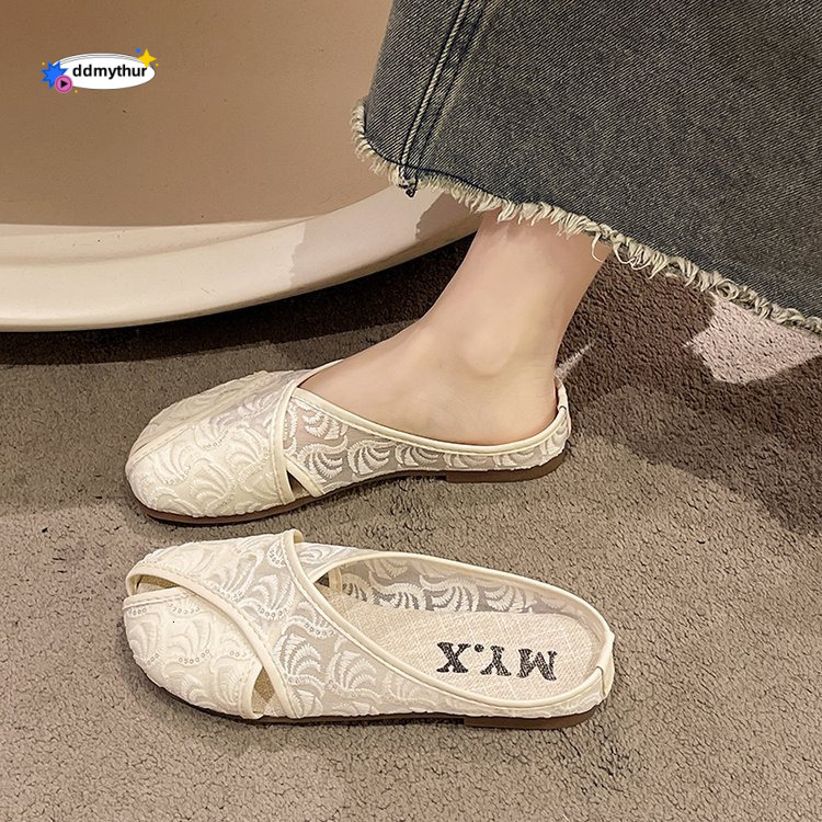 Chinese embroidered comfortable bun half trailer 2024 summer new flat bottomed ethnic style casual slippers for external wear
