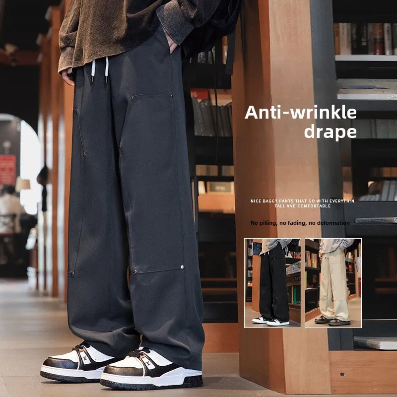 American style mens fashion autumn freight pants casual scene 250317