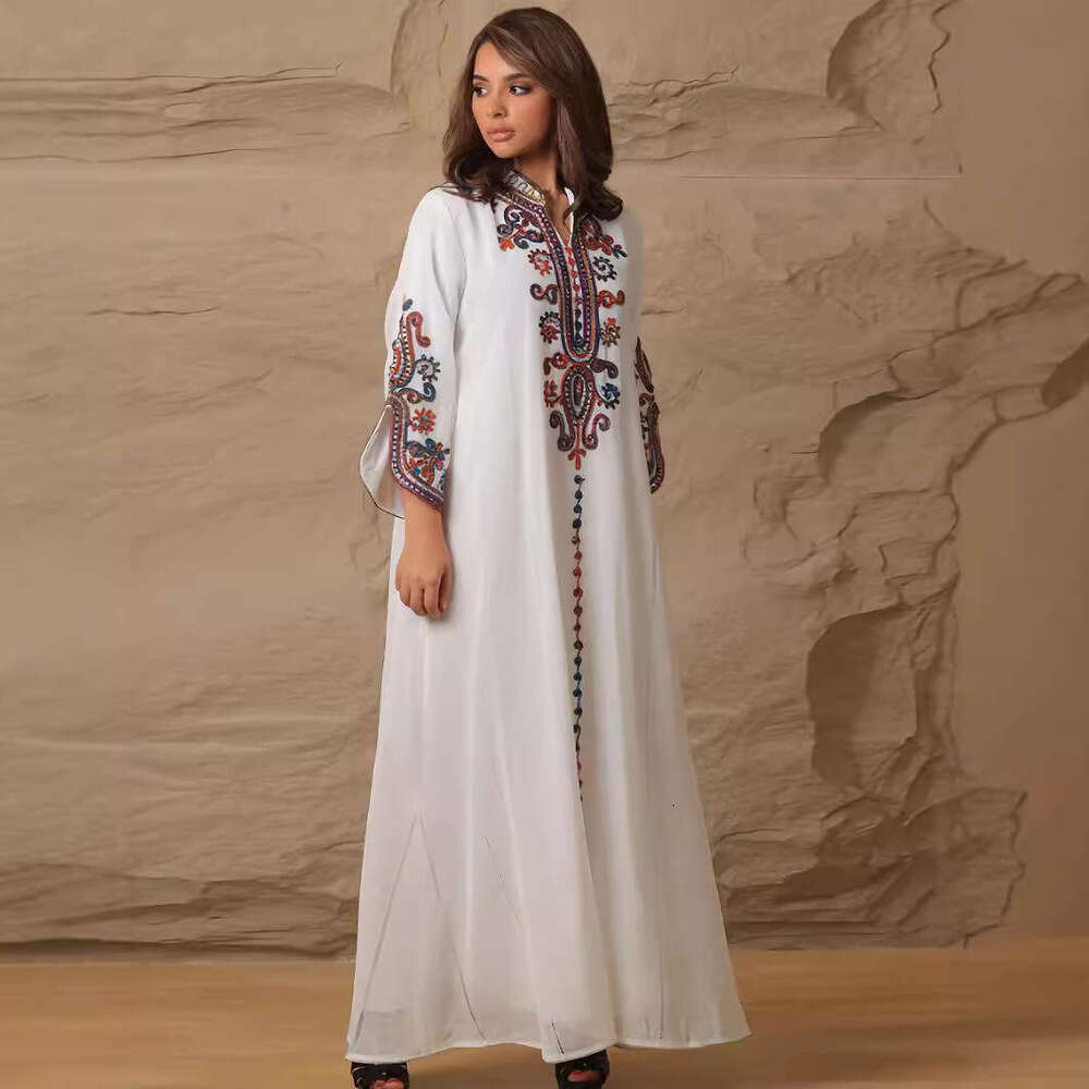 4069 Muslim Robe Heavy Duty Rope Embroidery Craft Casual Dress Women's Wear
