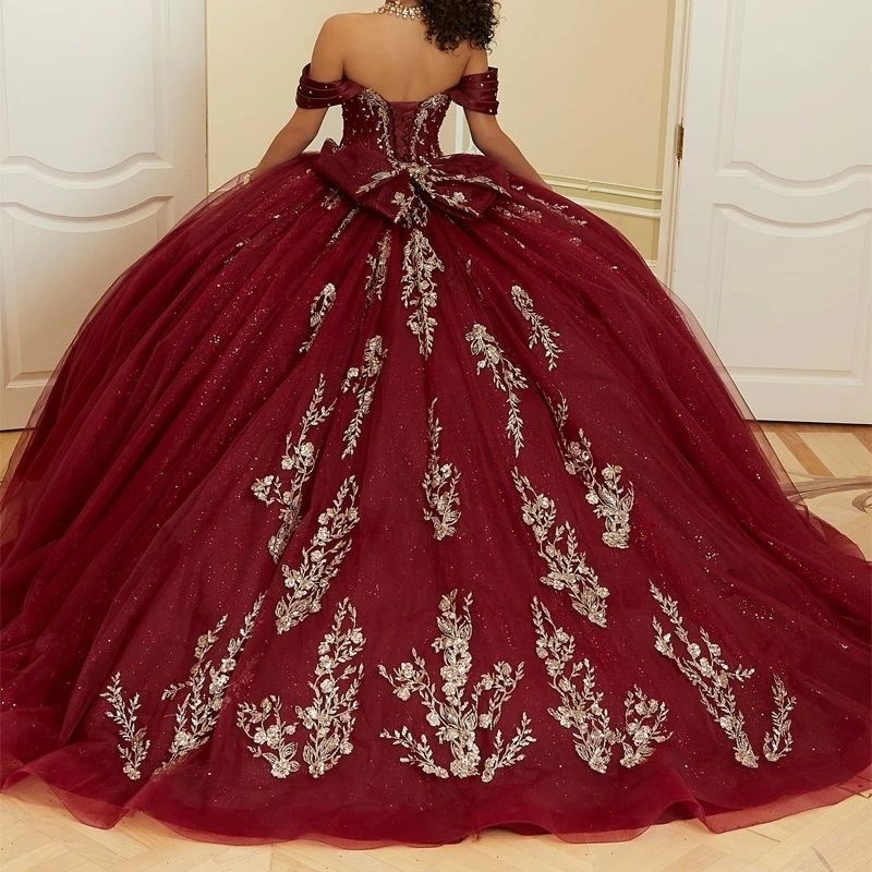 Red Shiny Princess Ball Gown Quinceanera Dresses Gold Lace Appliques Beads Tull Corset Birthday Party Sweet 16 Dress Vestidos De 15 Anos